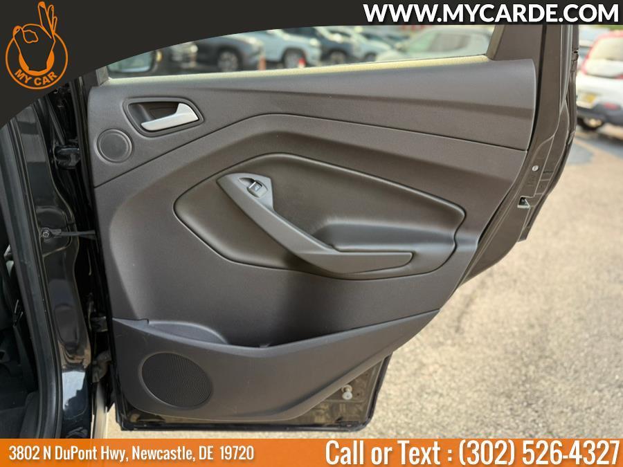 used 2013 Ford Escape car, priced at $11,995