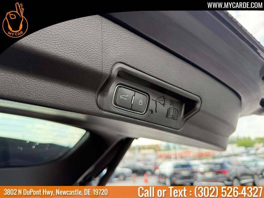 used 2021 Ford Explorer car, priced at $23,869