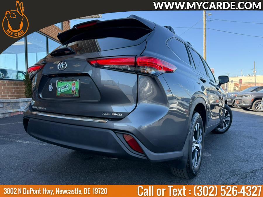 used 2023 Toyota Highlander car, priced at $36,503