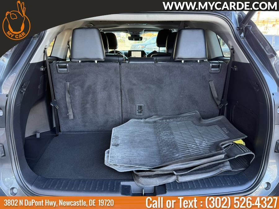 used 2023 Toyota Highlander car, priced at $36,503