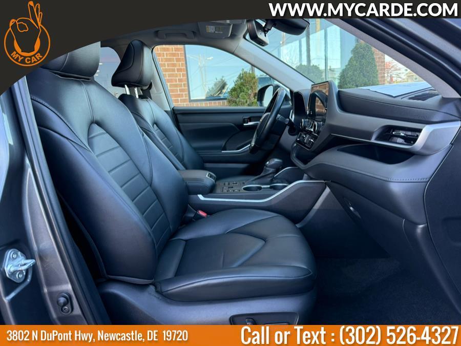 used 2023 Toyota Highlander car, priced at $36,503