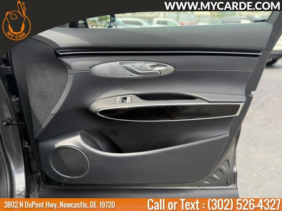 used 2025 Genesis GV70 car, priced at $41,694