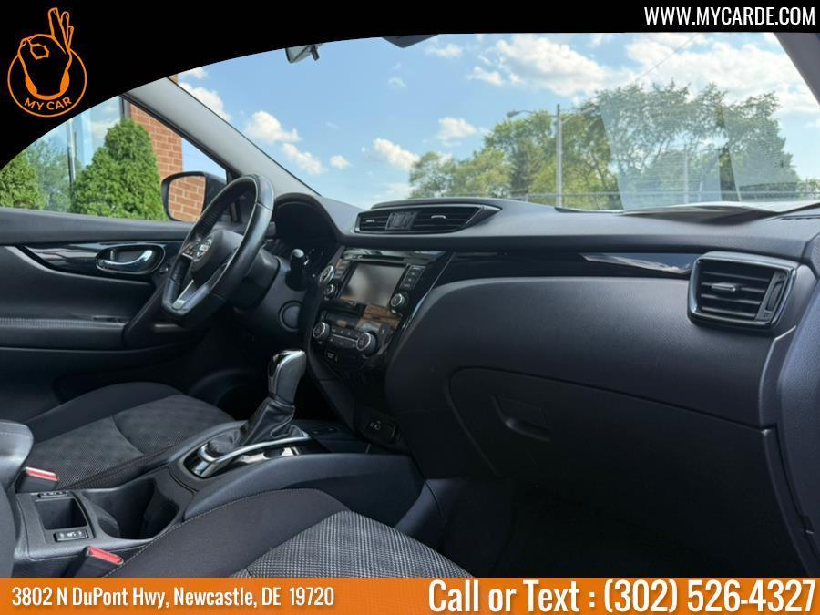 used 2019 Nissan Rogue Sport car, priced at $15,266