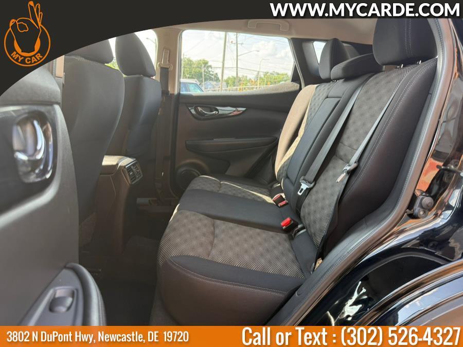 used 2019 Nissan Rogue Sport car, priced at $15,266