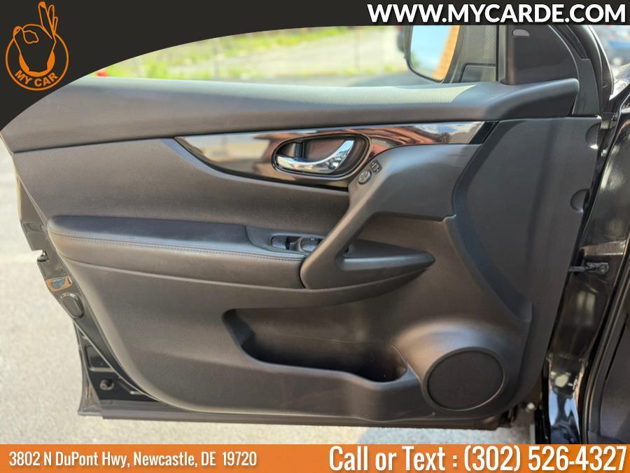 used 2019 Nissan Rogue Sport car, priced at $15,266