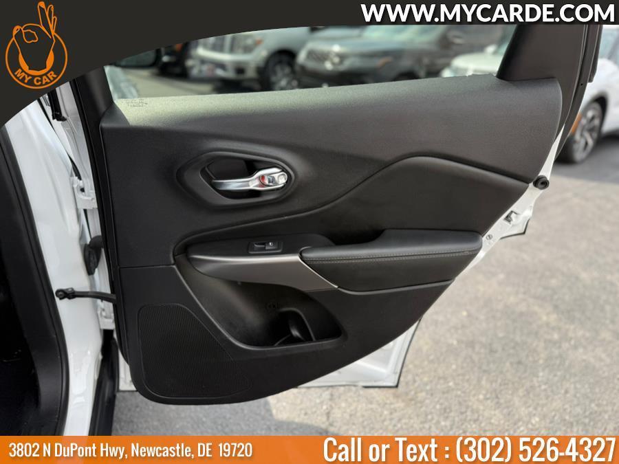 used 2020 Jeep Cherokee car, priced at $15,830