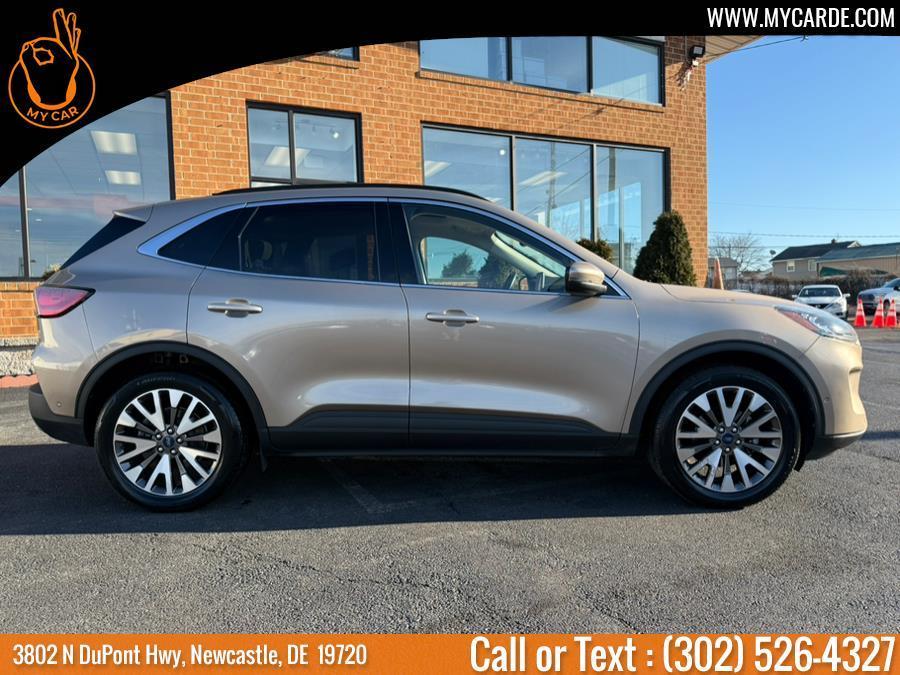 used 2020 Ford Escape car, priced at $13,924
