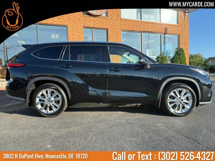 used 2021 Toyota Highlander car, priced at $32,460