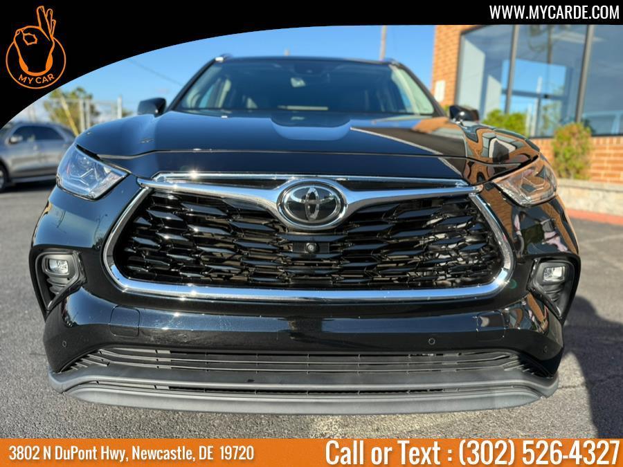 used 2021 Toyota Highlander car, priced at $32,460