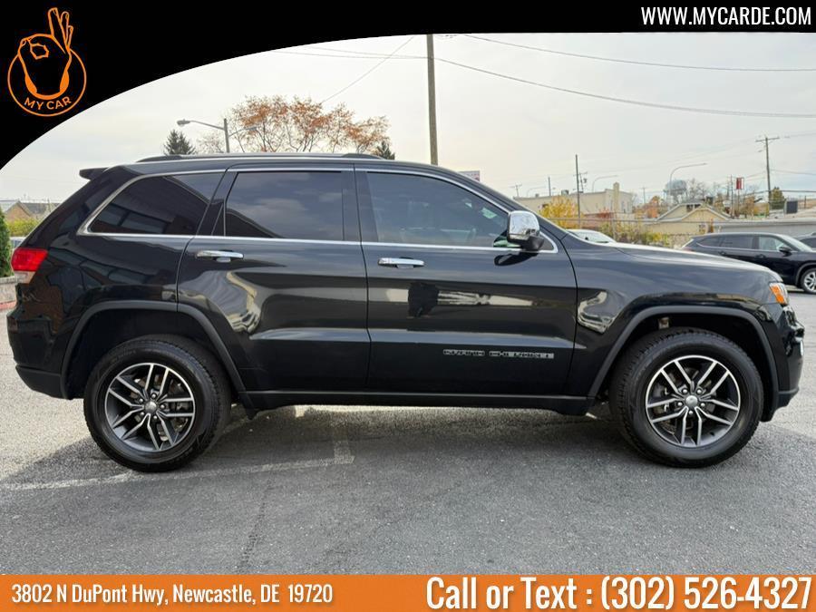used 2017 Jeep Grand Cherokee car, priced at $17,418