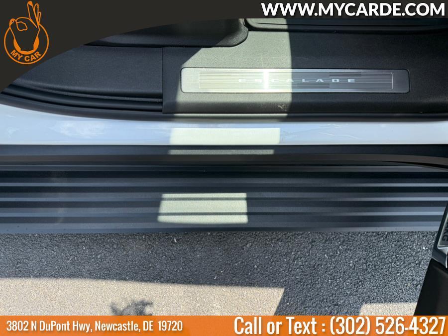 used 2022 Cadillac Escalade car, priced at $69,435