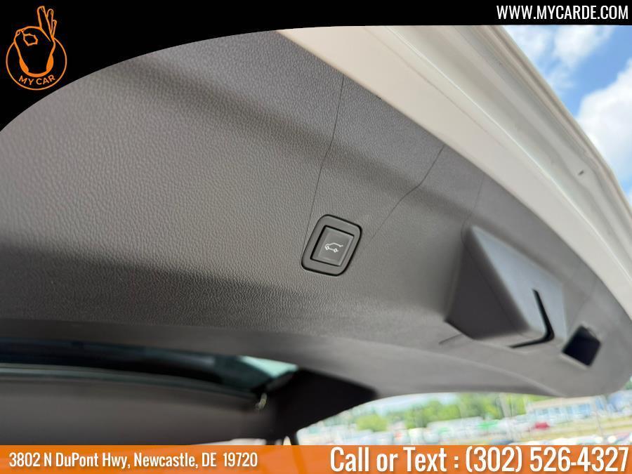 used 2022 Cadillac Escalade car, priced at $68,288