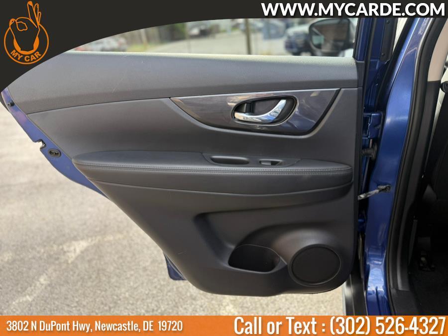 used 2020 Nissan Rogue car, priced at $17,141