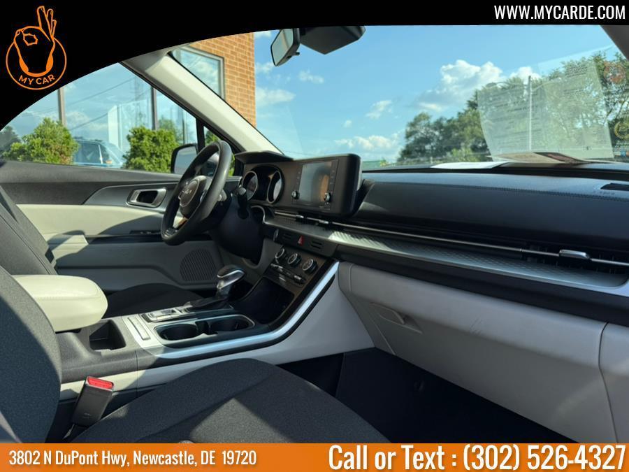 used 2023 Kia Carnival car, priced at $23,970