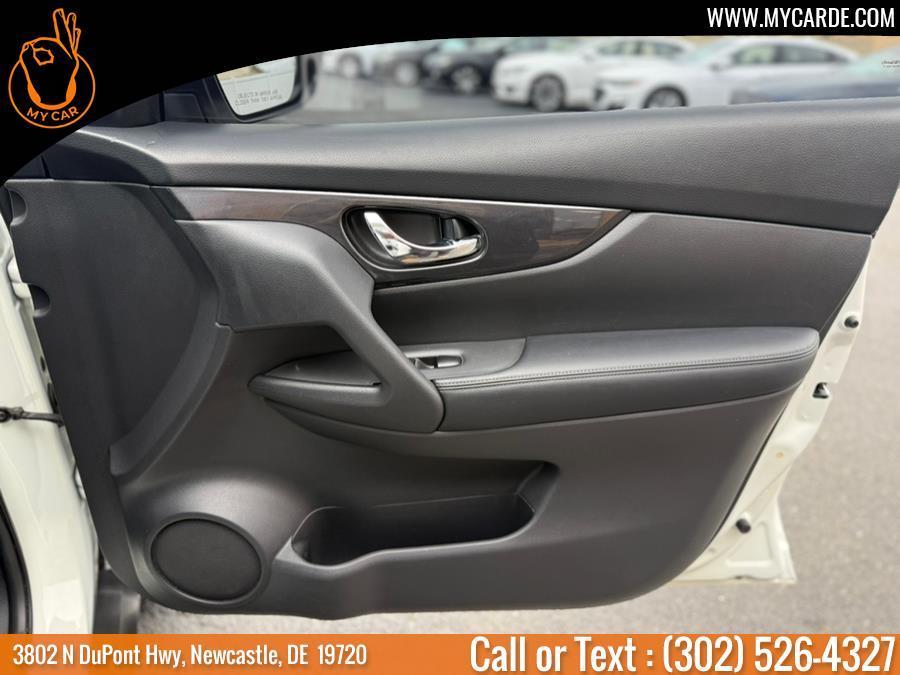 used 2020 Nissan Rogue car, priced at $14,706