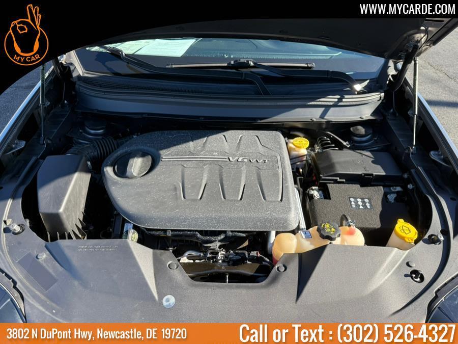 used 2020 Jeep Cherokee car, priced at $16,324