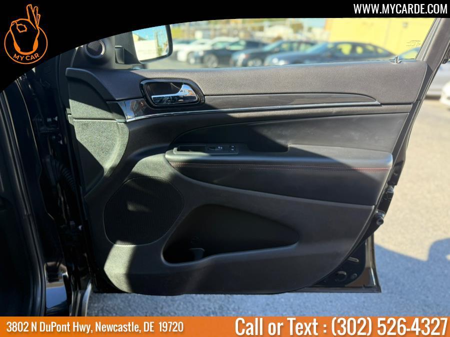 used 2020 Jeep Grand Cherokee car, priced at $22,320