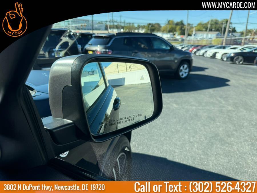 used 2020 Jeep Grand Cherokee car, priced at $22,320