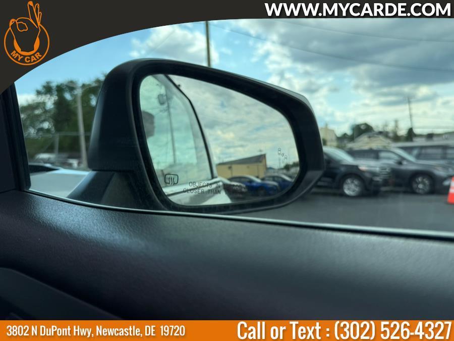 used 2022 Toyota Highlander car, priced at $30,444