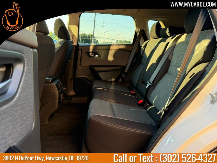 used 2023 Nissan Rogue car, priced at $22,552