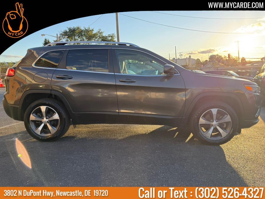 used 2020 Jeep Cherokee car, priced at $16,490