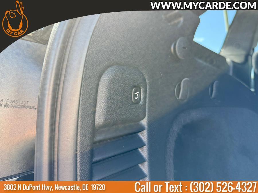 used 2021 Jeep Grand Cherokee car, priced at $21,925