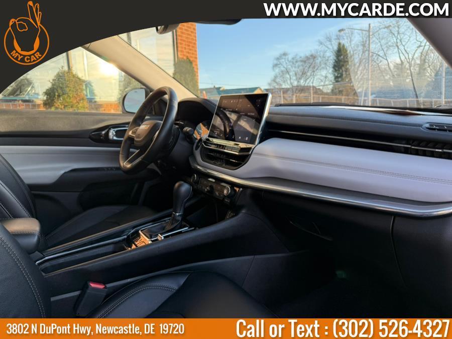 used 2022 Jeep Compass car, priced at $24,212