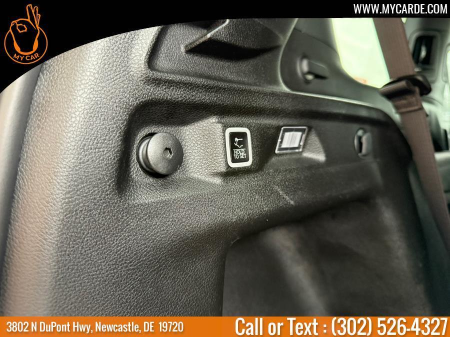 used 2024 Jeep Grand Cherokee L car, priced at $32,957