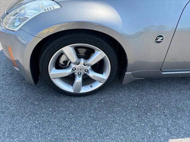 used 2007 Nissan 350Z car, priced at $9,900