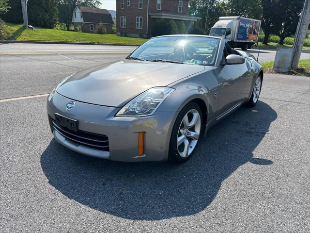 used 2007 Nissan 350Z car, priced at $9,900