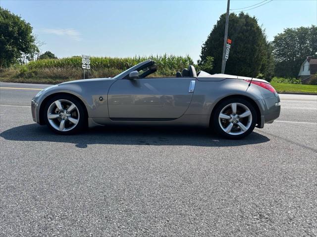 used 2007 Nissan 350Z car, priced at $9,900