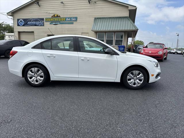 used 2016 Chevrolet Cruze Limited car, priced at $8,500