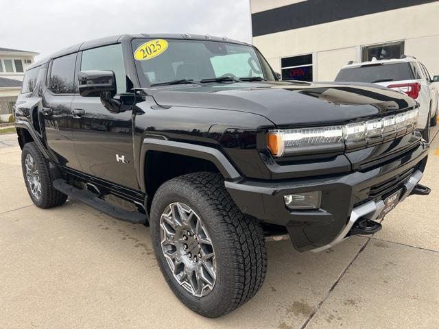 new 2025 GMC HUMMER EV car