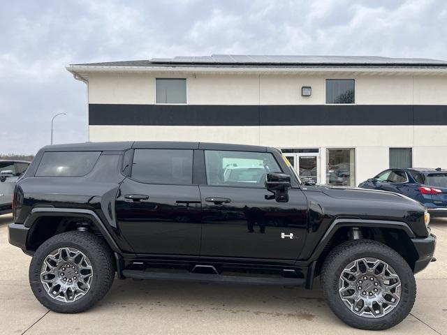 new 2025 GMC HUMMER EV car