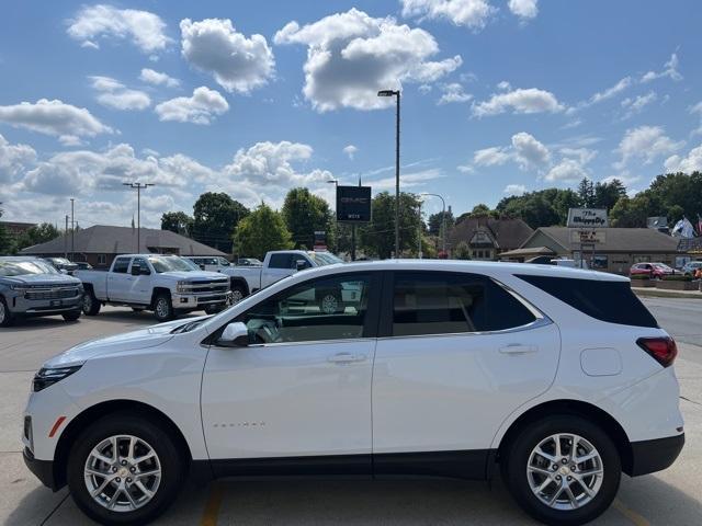 used 2024 Chevrolet Equinox car, priced at $26,900