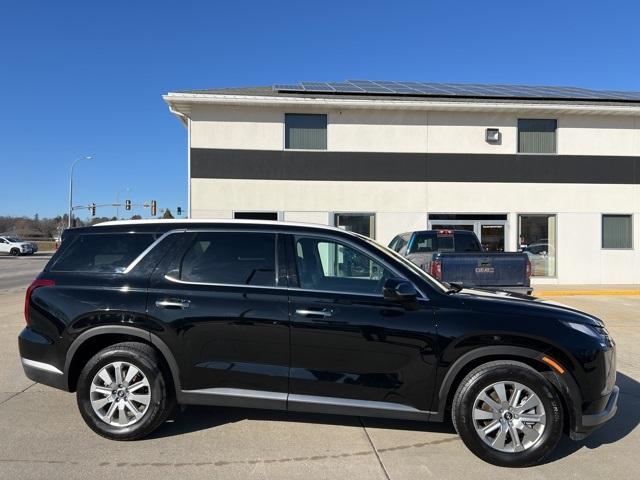 used 2024 Hyundai Palisade car, priced at $36,000