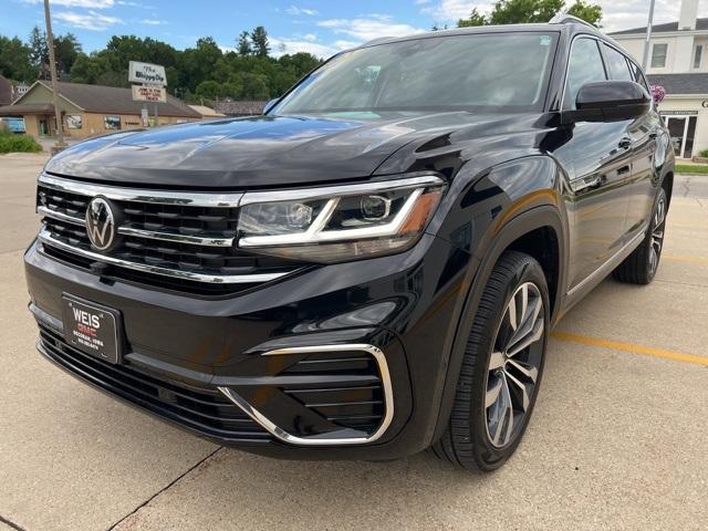 used 2023 Volkswagen Atlas car, priced at $40,000