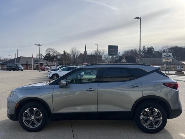 used 2024 Chevrolet Blazer car, priced at $31,400