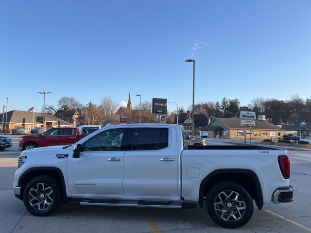 new 2025 GMC Sierra 1500 car, priced at $64,570