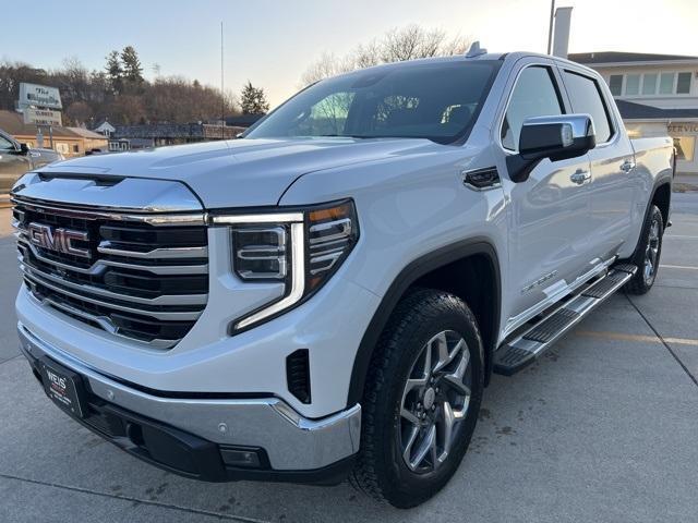 new 2025 GMC Sierra 1500 car, priced at $64,570