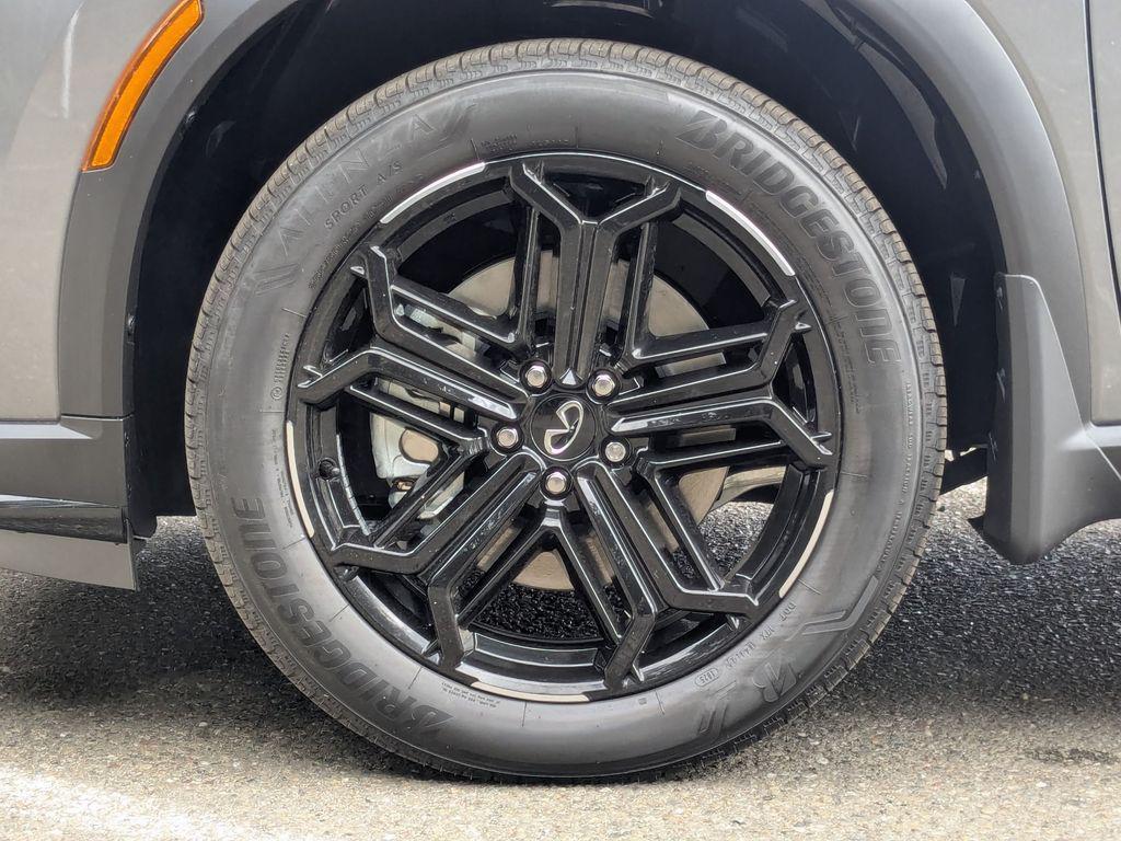 new 2026 INFINITI QX60 car, priced at $64,390