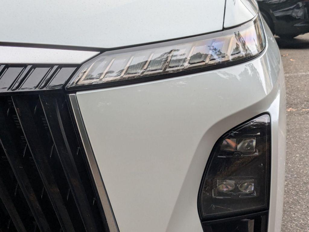 new 2025 INFINITI QX80 car, priced at $83,901