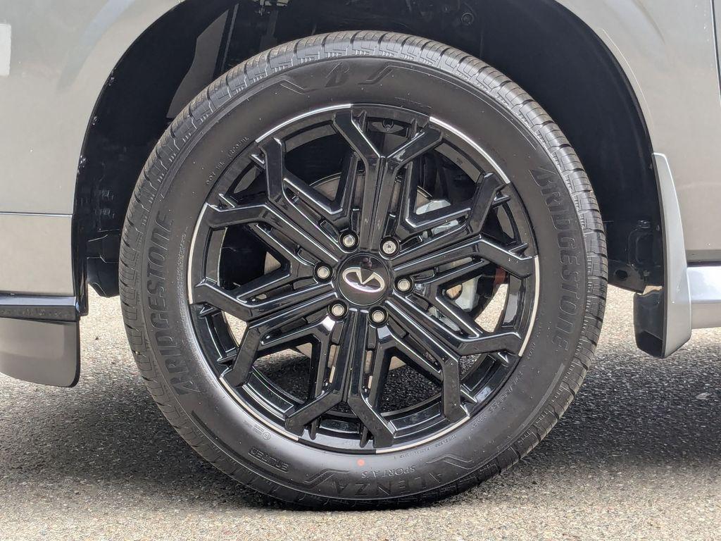 new 2026 INFINITI QX80 car, priced at $106,230