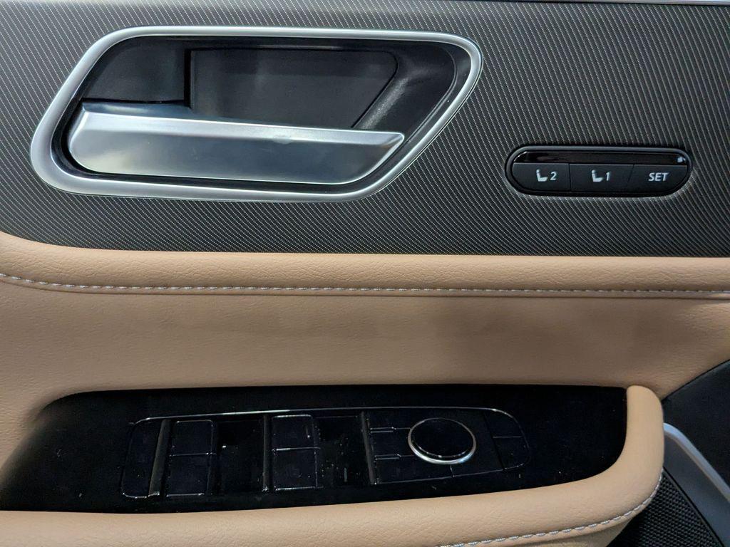 new 2025 INFINITI QX80 car, priced at $94,013