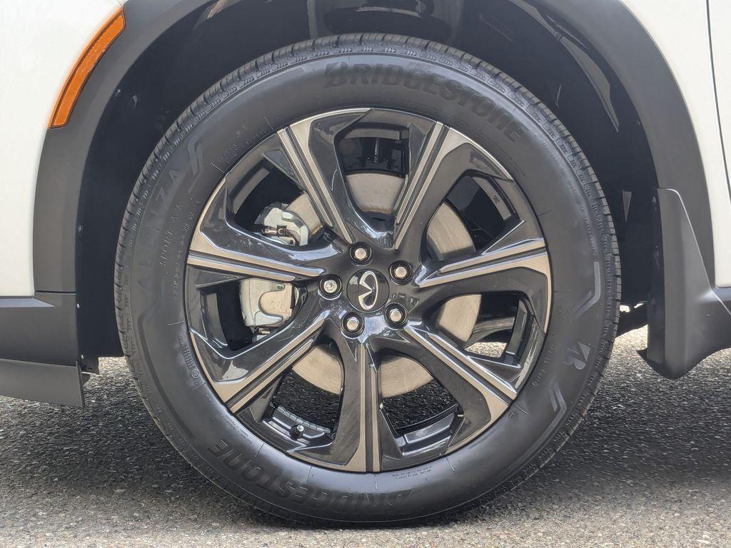 new 2026 INFINITI QX60 car, priced at $70,245