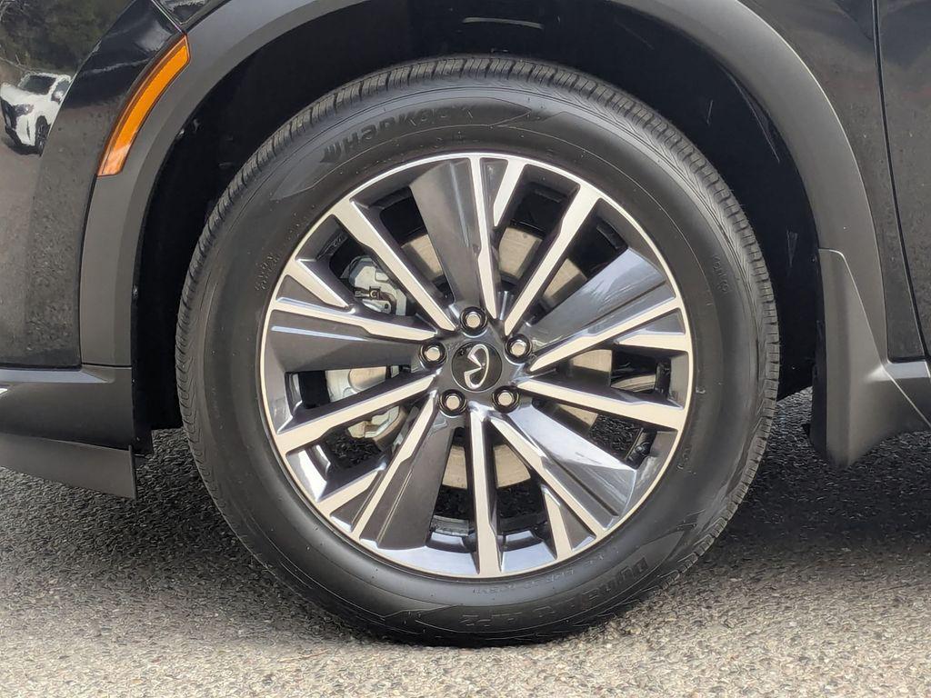 new 2026 INFINITI QX60 car, priced at $61,690