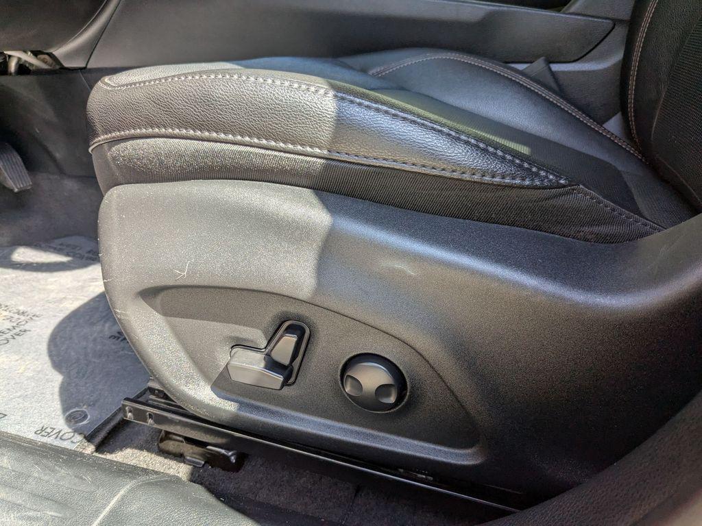 used 2023 Jeep Compass car, priced at $21,388