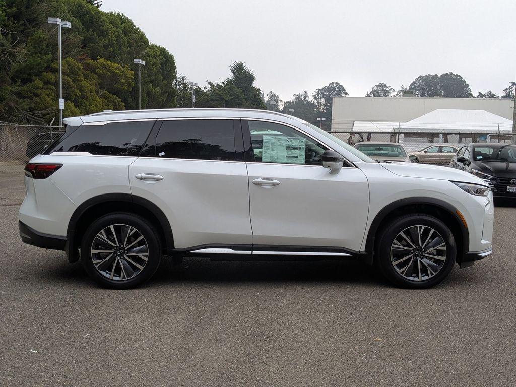 new 2026 INFINITI QX60 car, priced at $61,895