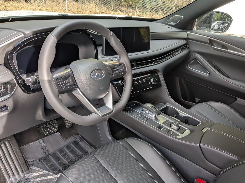 used 2025 INFINITI QX60 car, priced at $46,688