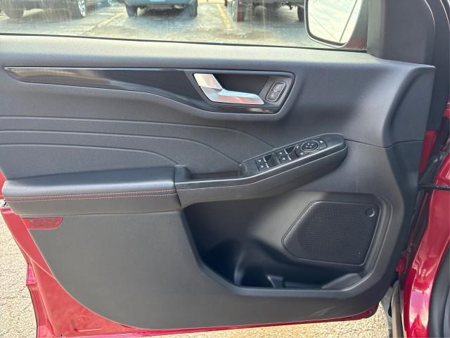 used 2025 Ford Escape car, priced at $29,222